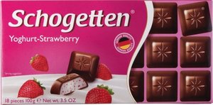 Шоколад молочный Schogetten Клубничный йогурт, 100 г