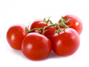 Томаты на ветке